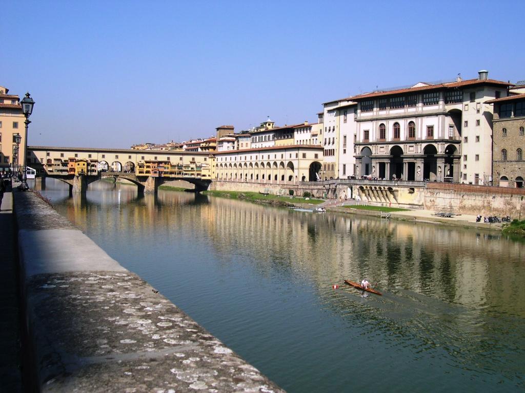 Leonardo'S Rooms ปอนตาสซิเอเว ภายนอก รูปภาพ